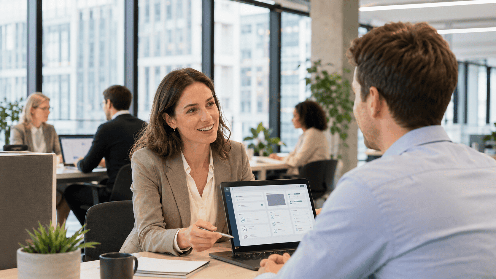 Hoe verbeter je de HR-dienstverlening aan medewerkers? 8 principes voor een moderne HR-helpdesk